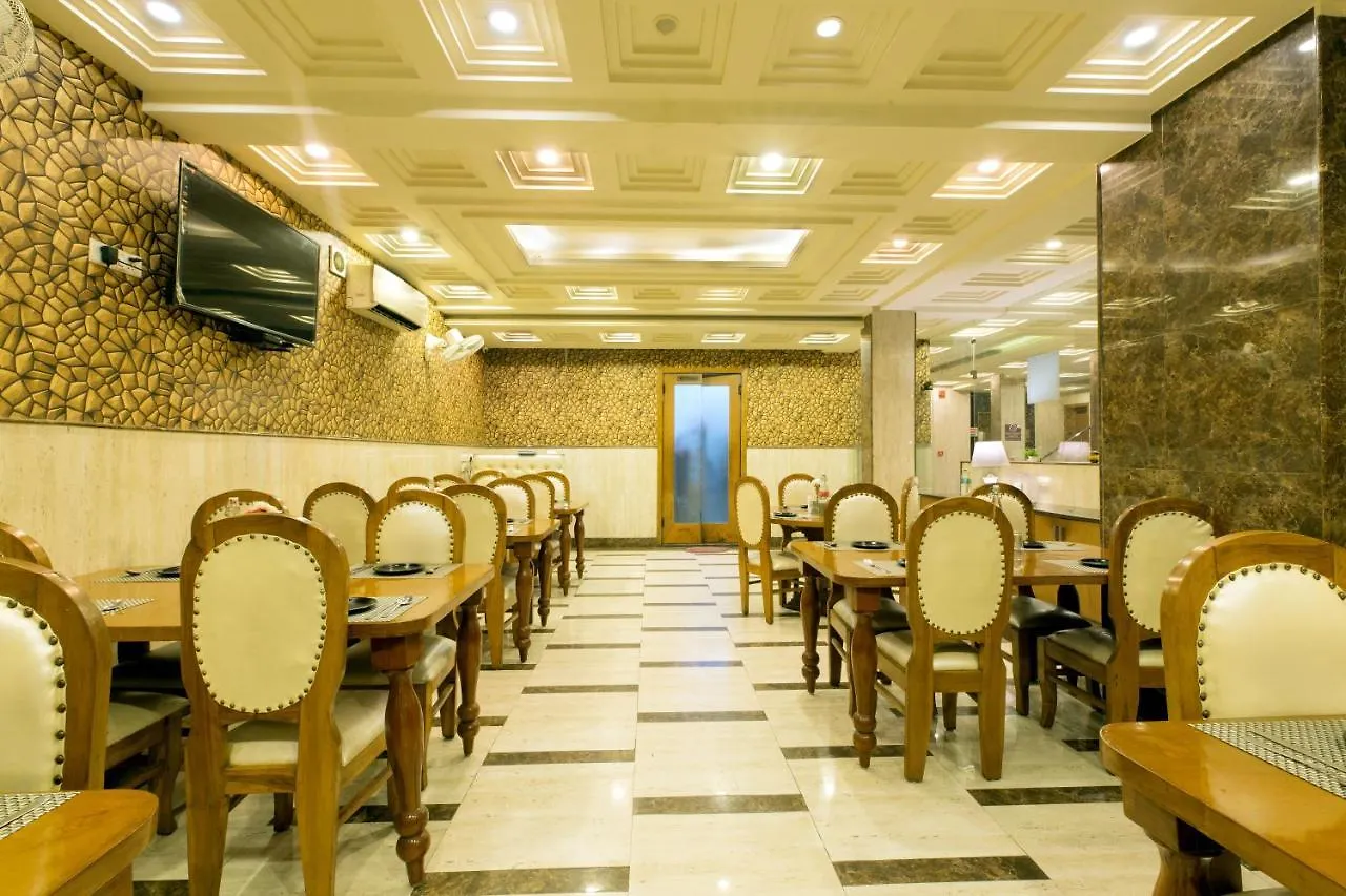 Hotel Viva Palace By Opo Rooms Nové Dillí Indie